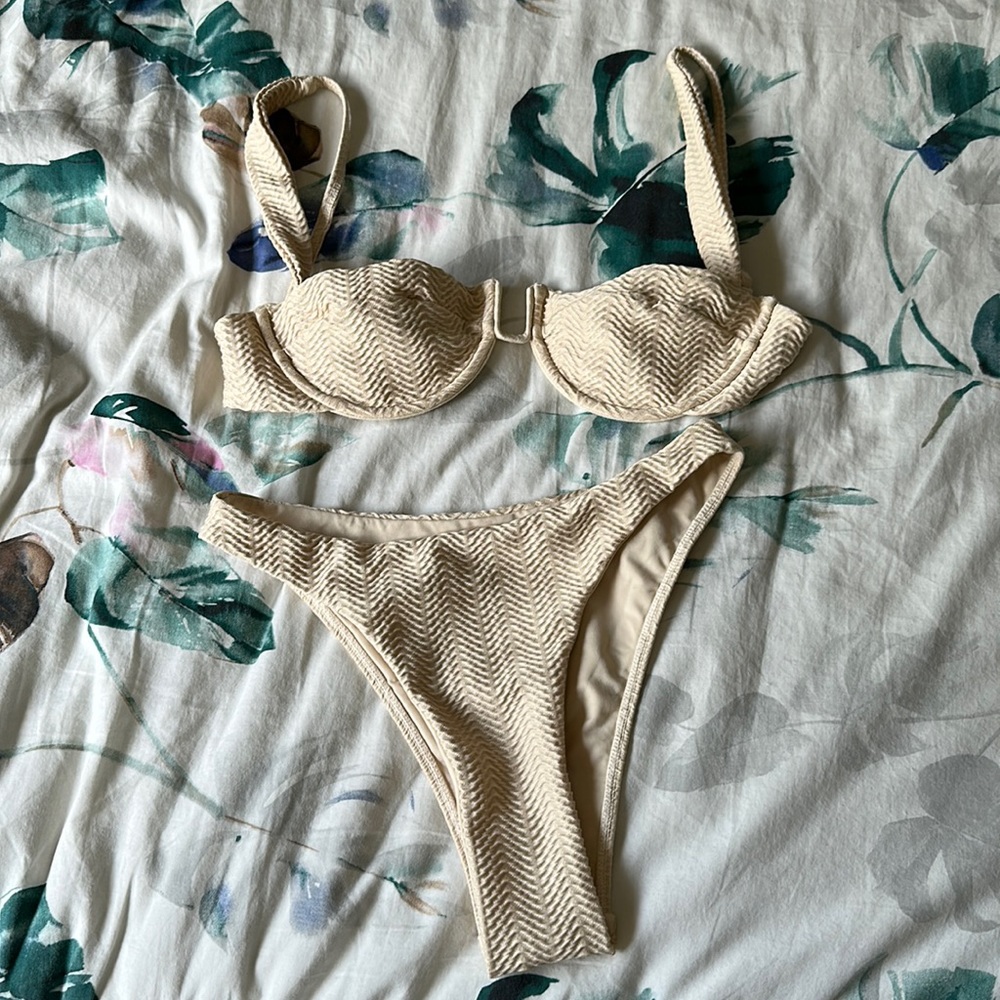 Cream bikini